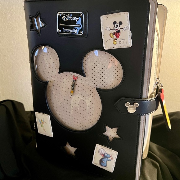 Rare Disney Loungefly pin backpack - Picture 1 of 1